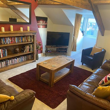 County Loft Penthouse Apartment Whitby Zewnętrze zdjęcie