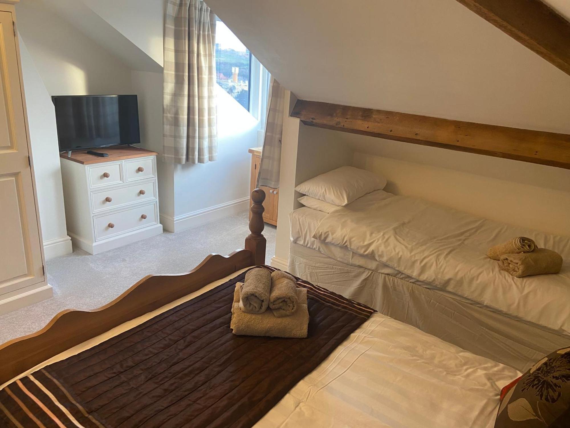 County Loft Penthouse Apartment Whitby Zewnętrze zdjęcie
